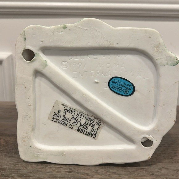 NOMA Dickensville Porcelain Lighted Village House Christmas No 3 Firehouse - Picture 16 of 17